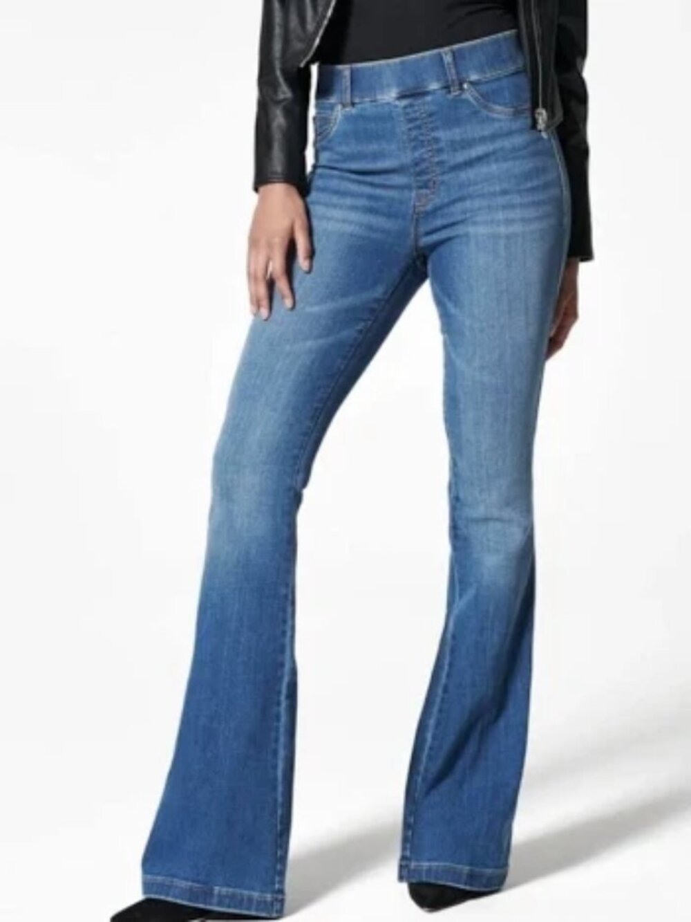SPANX Pull On Flare Leg Jeans Light Wash Full Length Stretch Denim Size XL